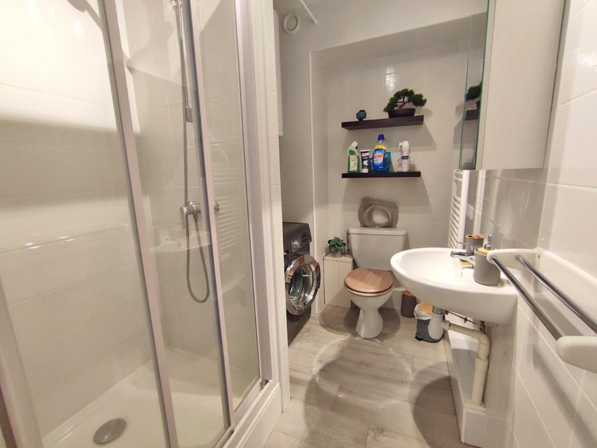 Le Reflet Des Montagnes, Studio, Centre Luchon, 4 Personnes Bagneres-de-Luchon Ngoại thất bức ảnh